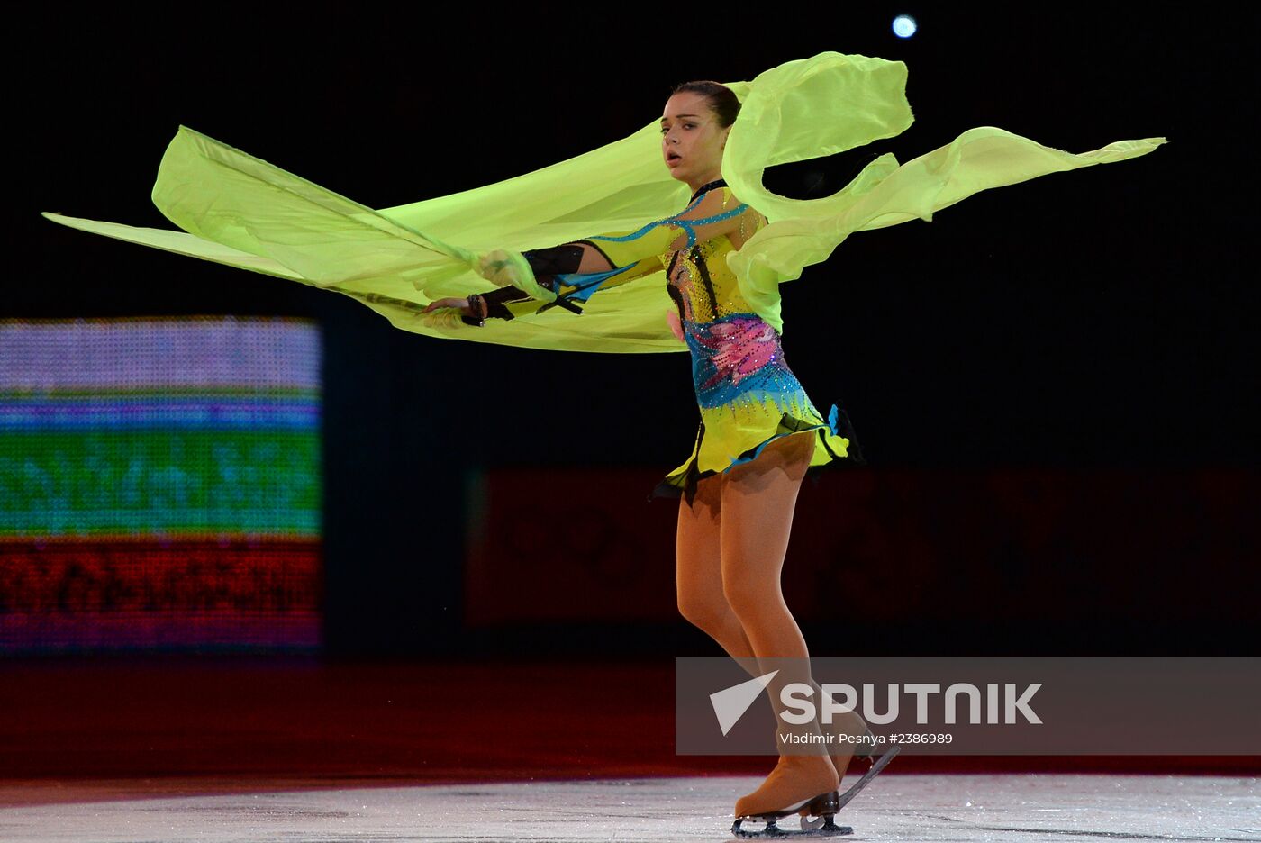 2014 Winter Olympics. Figure skating. Exhibition gala