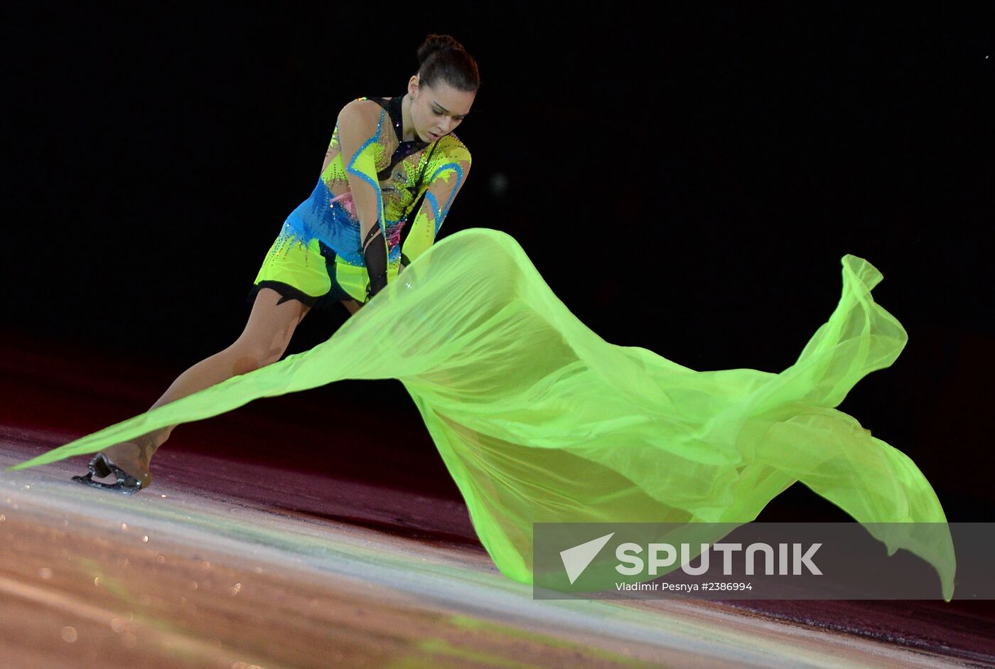 2014 Winter Olympics. Figure skating. Exhibition gala