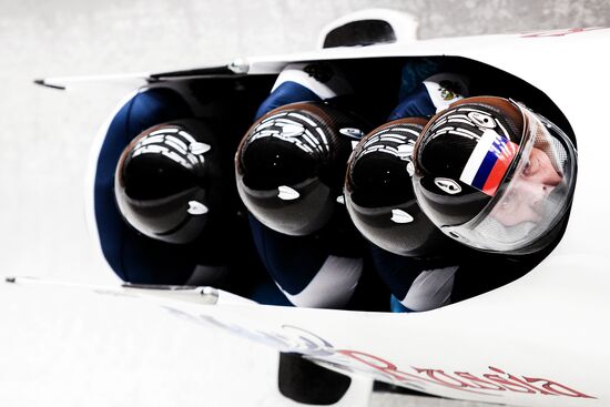 2014 Winter Olympics. Bobsleigh. Four-man. Day One