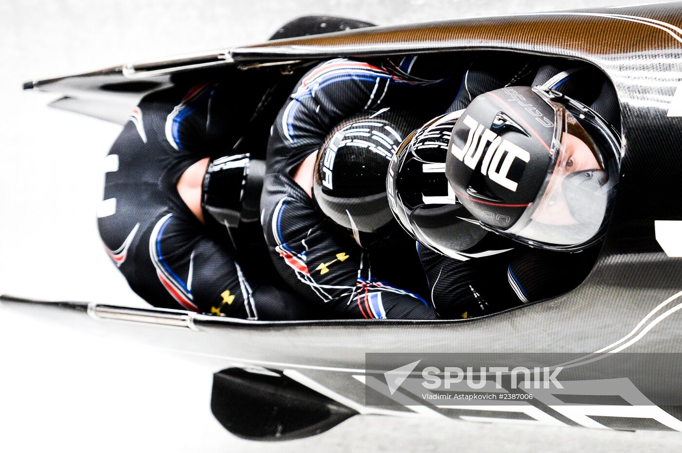 2014 Winter Olympics. Bobsleigh. Four-man. Day One
