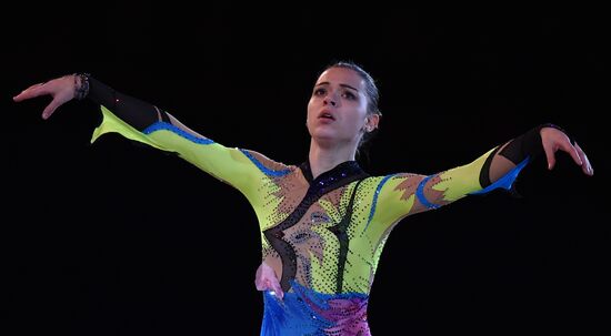 2014 Winter Olympics. Figure skating. Exhibition gala