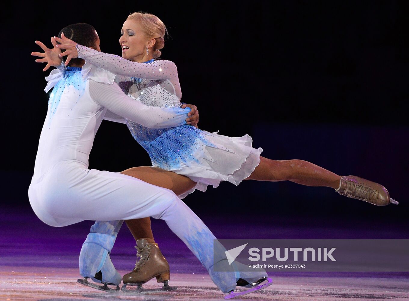 2014 Winter Olympics. Figure skating. Exhibition gala