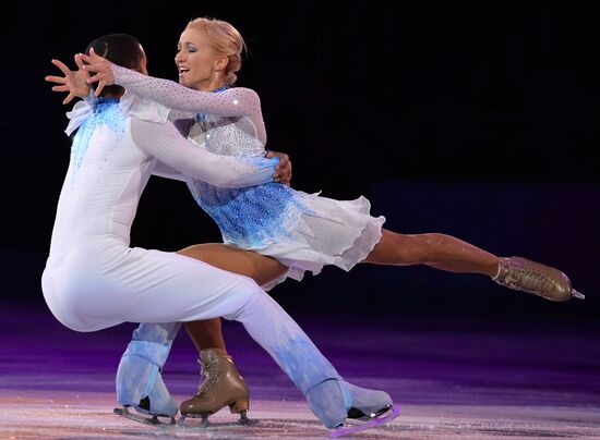 2014 Winter Olympics. Figure skating. Exhibition gala