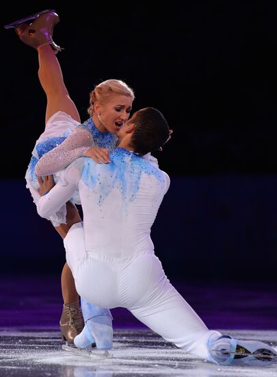 2014 Winter Olympics. Figure skating. Exhibition gala