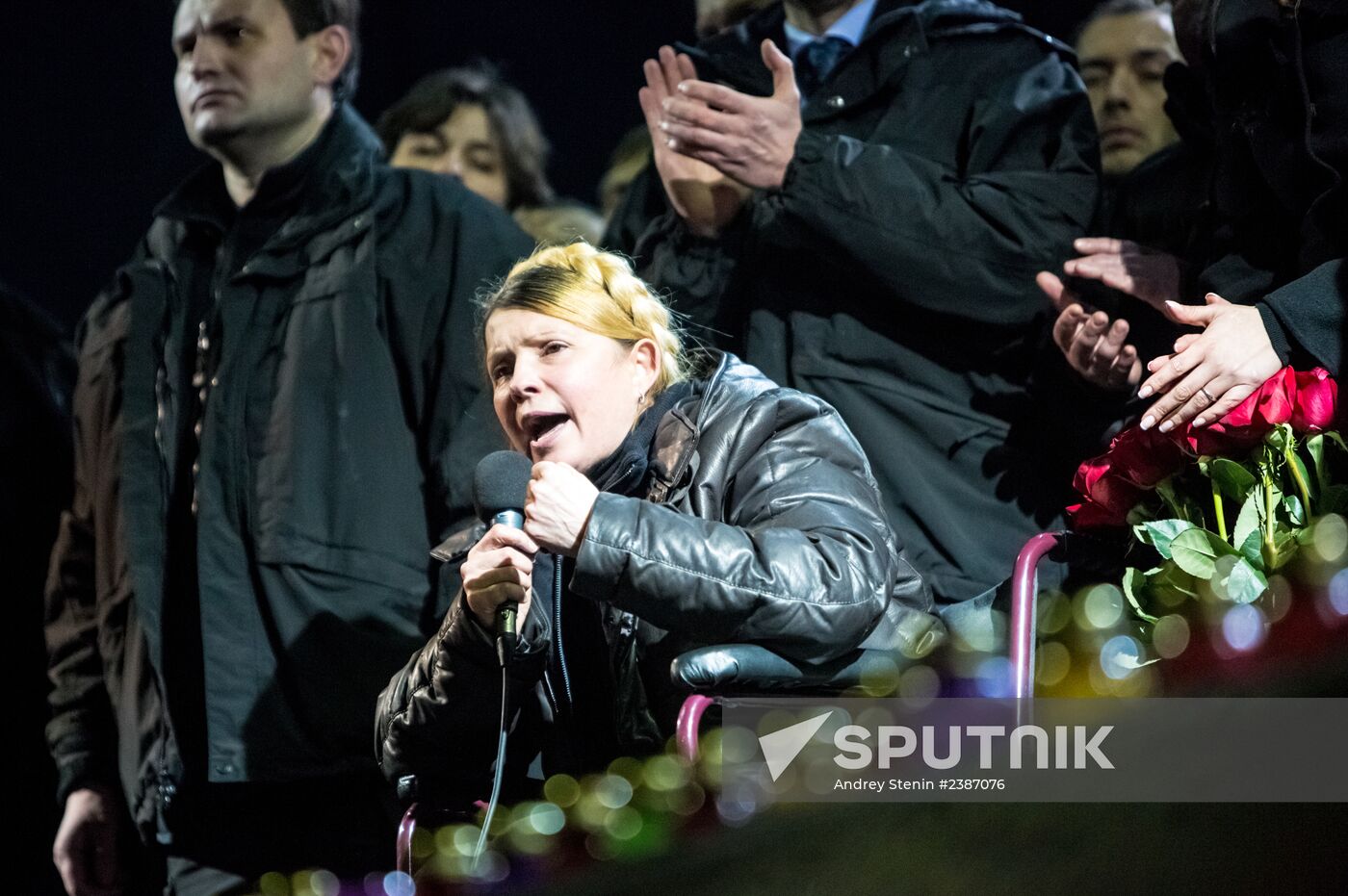 Yulia Tymoshenko arrives in Kiev