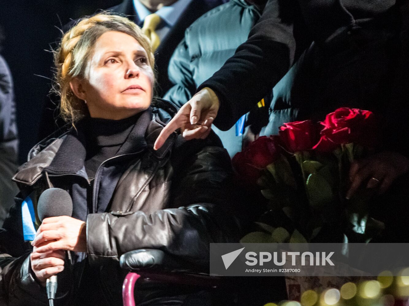 Yulia Tymoshenko arrives in Kiev