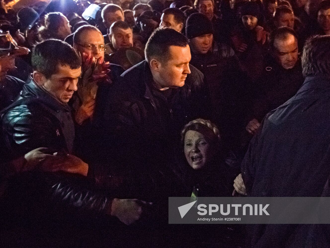 Yulia Tymoshenko arrives in Kiev