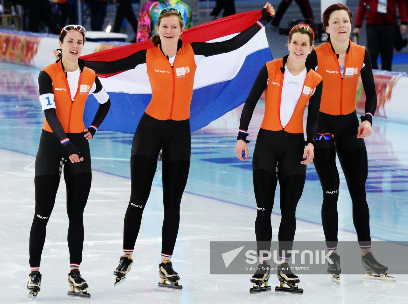 2014 Winter Olympics. Speed skating. Women. Team pursuit. Finals