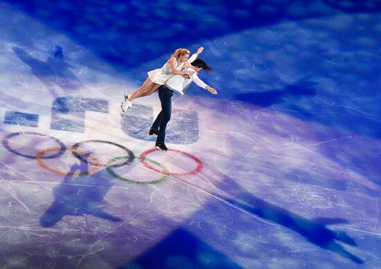 2014 Winter Olympics. Figure skating. Exhibition gala