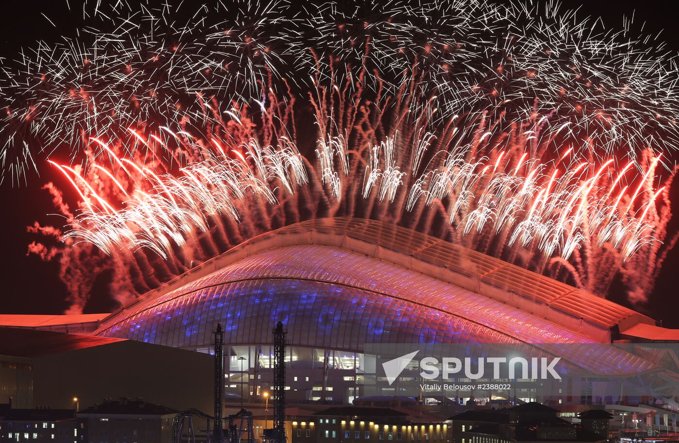 2014 Winter Olympics. Closing ceremony