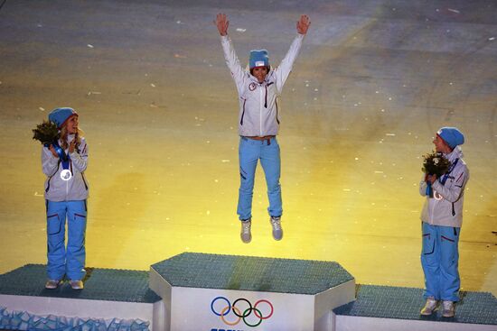 2014 Winter Olympics. Closing ceremony