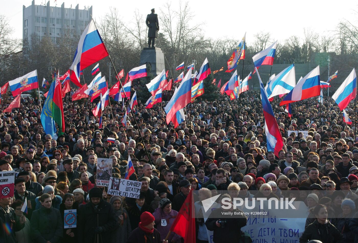 "People's Will" party rally in Sevastopol