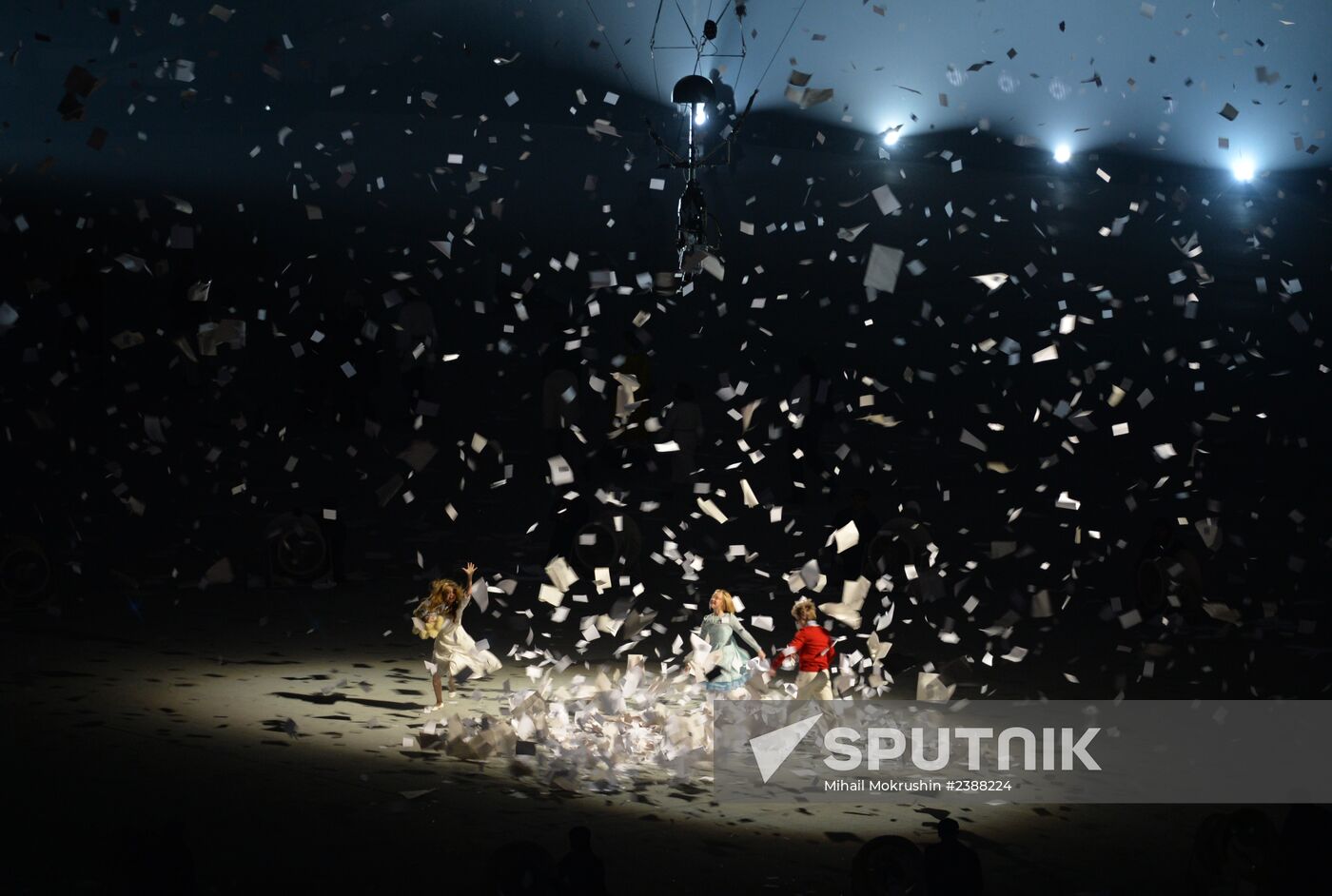 2014 Winter Olympics. Closing ceremony