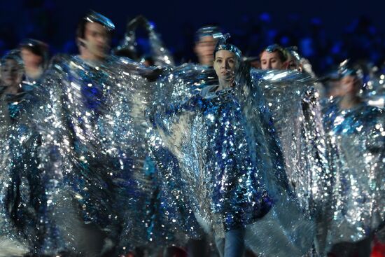 2014 Winter Olympics. Closing ceremony