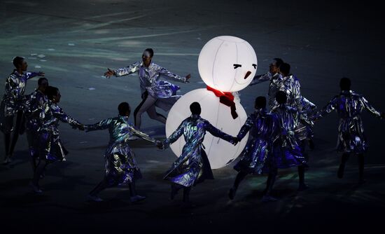 2014 Winter Olympics. Closing ceremony