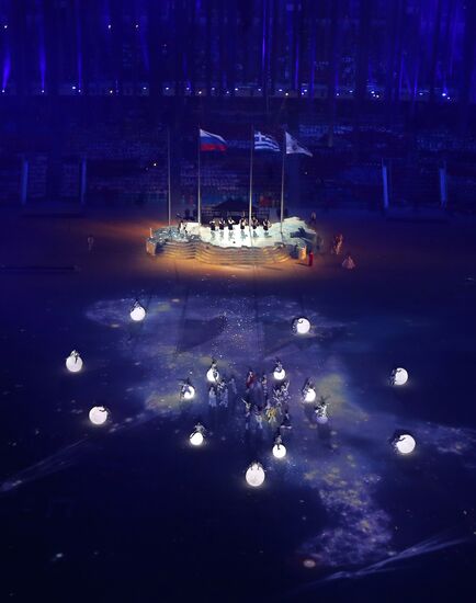 2014 Winter Olympics. Closing ceremony