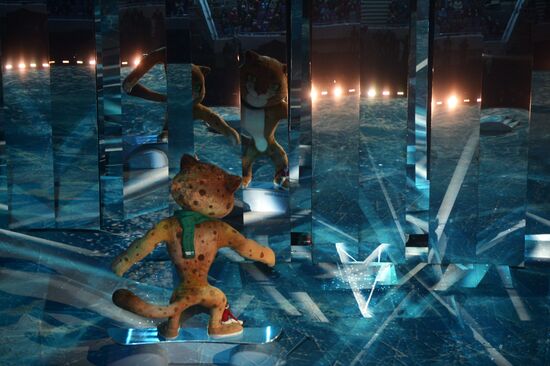 2014 Winter Olympics. Closing ceremony