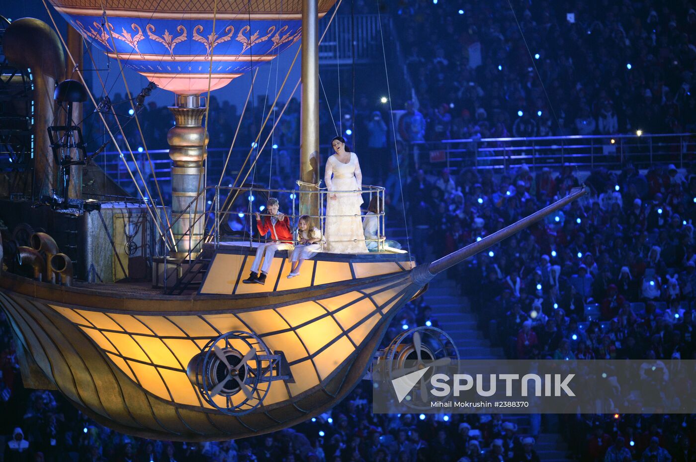 2014 Winter Olympics. Closing ceremony