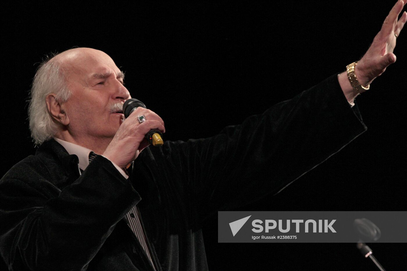 Evening with Actor Vladimir Zeldin in St. Petersburg