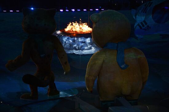 2014 Winter Olympics. Closing ceremony