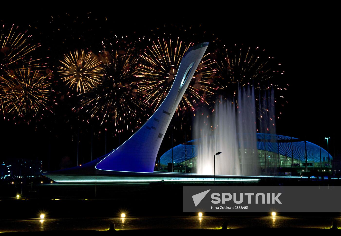 2014 Winter Olympics. Closing ceremony