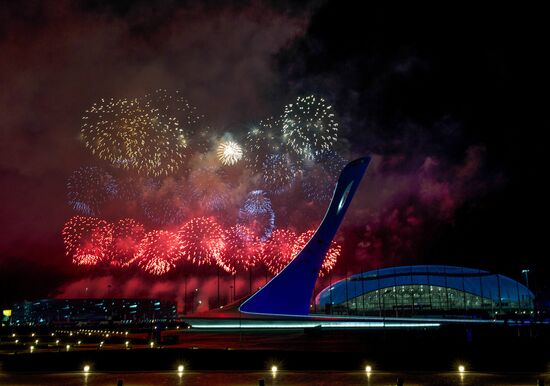 2014 Winter Olympics. Closing ceremony