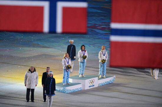 2014 Winter Olympics. Closing ceremony