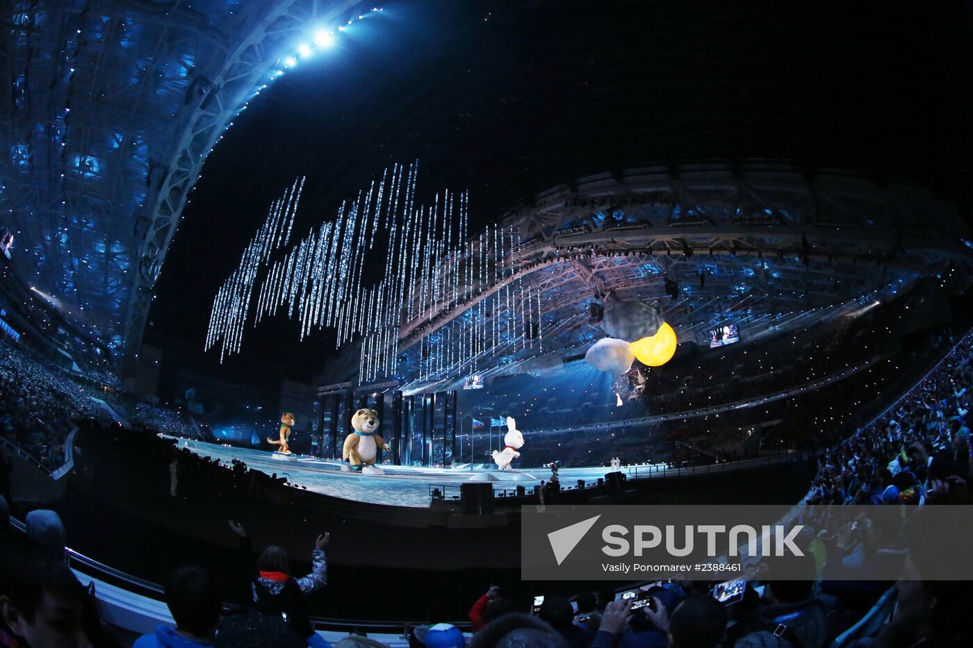 2014 Winter Olympics. Closing ceremony