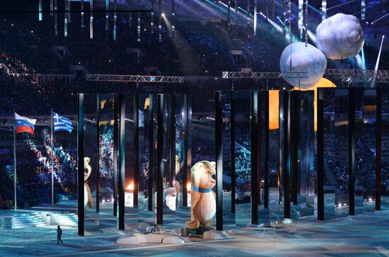2014 Winter Olympics. Closing ceremony