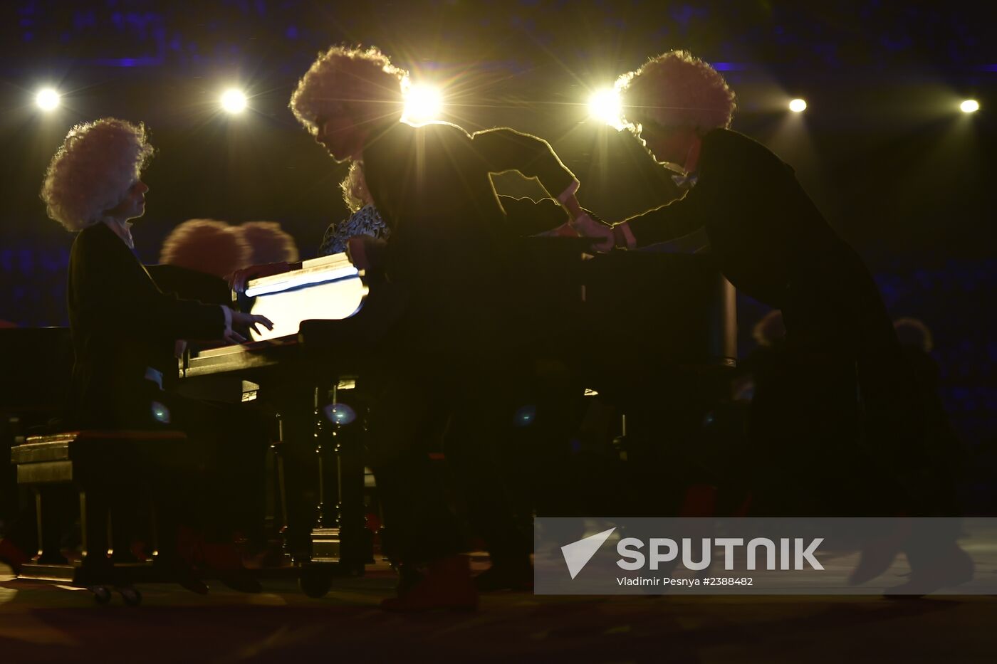 2014 Winter Olympics. Closing ceremony