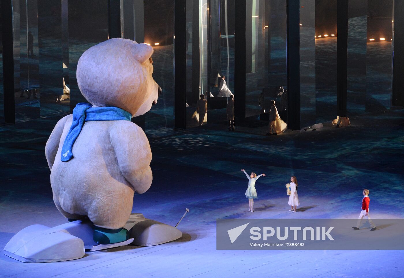 2014 Winter Olympics. Closing ceremony
