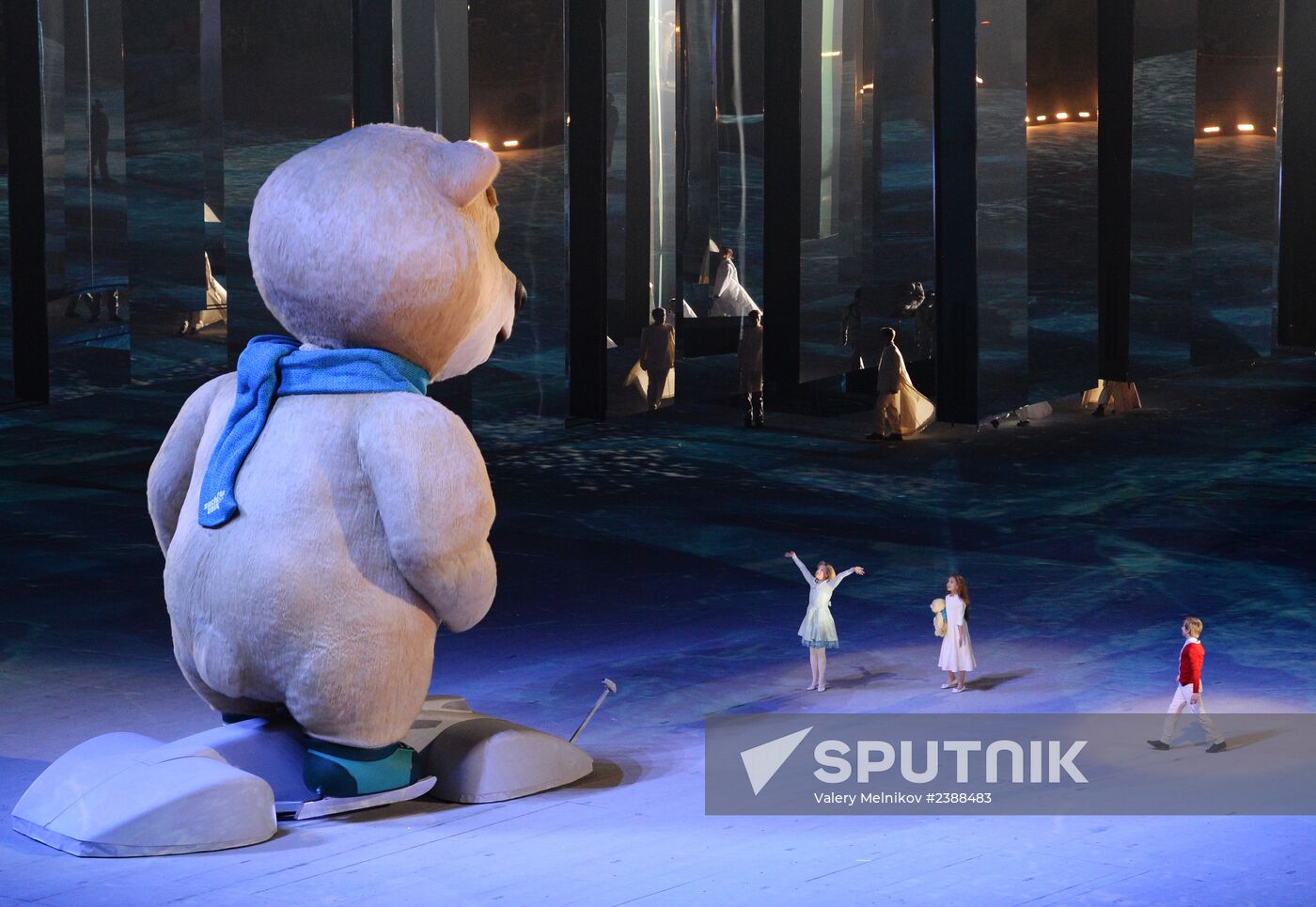 2014 Winter Olympics. Closing ceremony