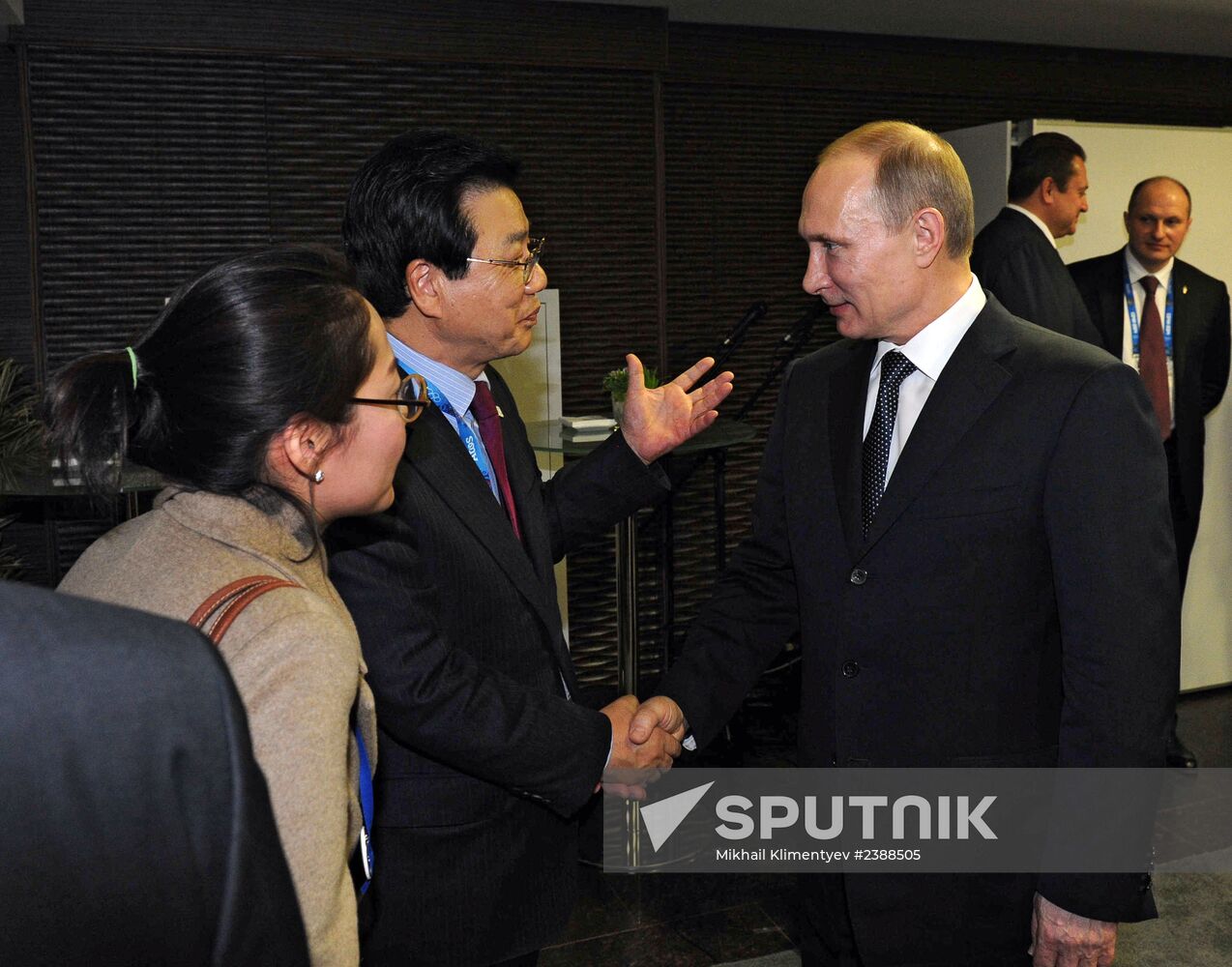 Vladimir Putin and Dmitry Medvedev attend closing ceremony of 2014 Winter Olympics in Sochi