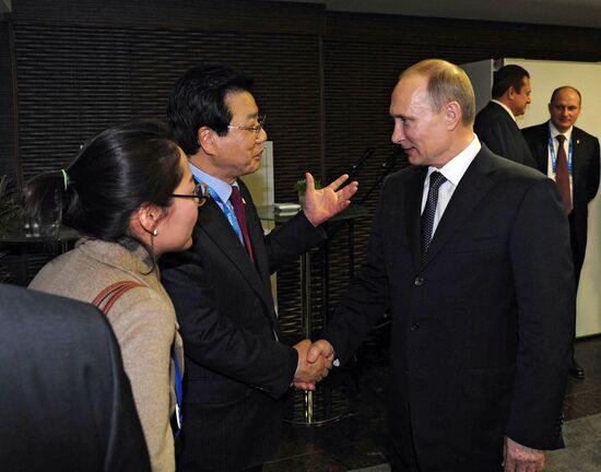 Vladimir Putin and Dmitry Medvedev attend closing ceremony of 2014 Winter Olympics in Sochi