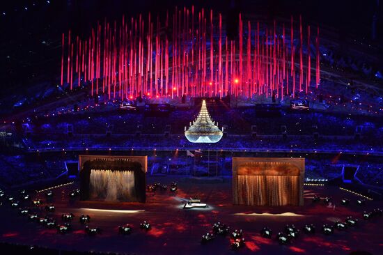 2014 Winter Olympics. Closing ceremony