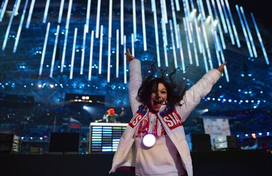 2014 Winter Olympics. Closing ceremony
