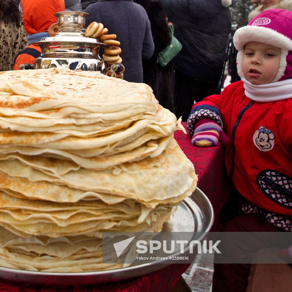 Maslenitsa (Shrovetide) celebrations in Tomsk