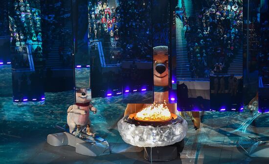 2014 Winter Olympics. Closing ceremony