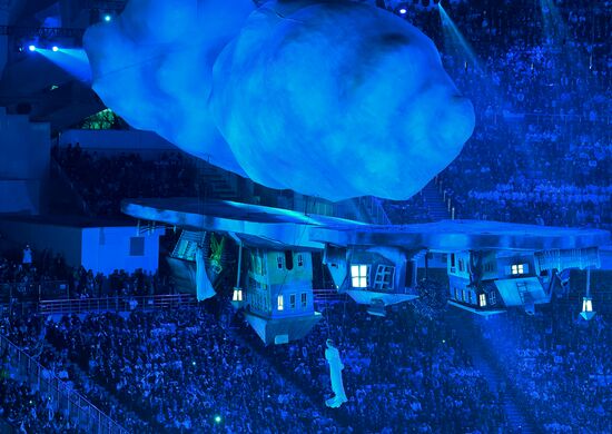 2014 Winter Olympics. Closing ceremony