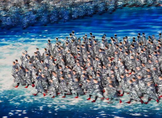 2014 Winter Olympics. Closing ceremony