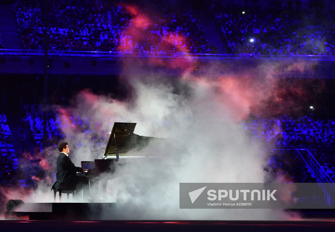 2014 Winter Olympics. Closing ceremony