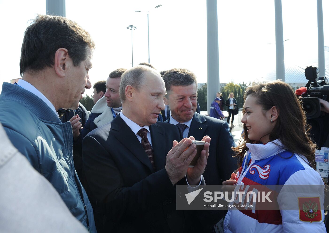 Vladimir Putin takes part in foundation of Alley of Winners at Sochi Olympic Park