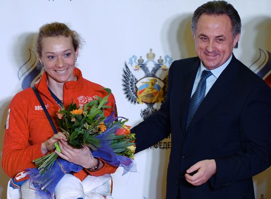 "Golden flight" with medalists of XXII Olympic Winter Games welcomed in Moscow