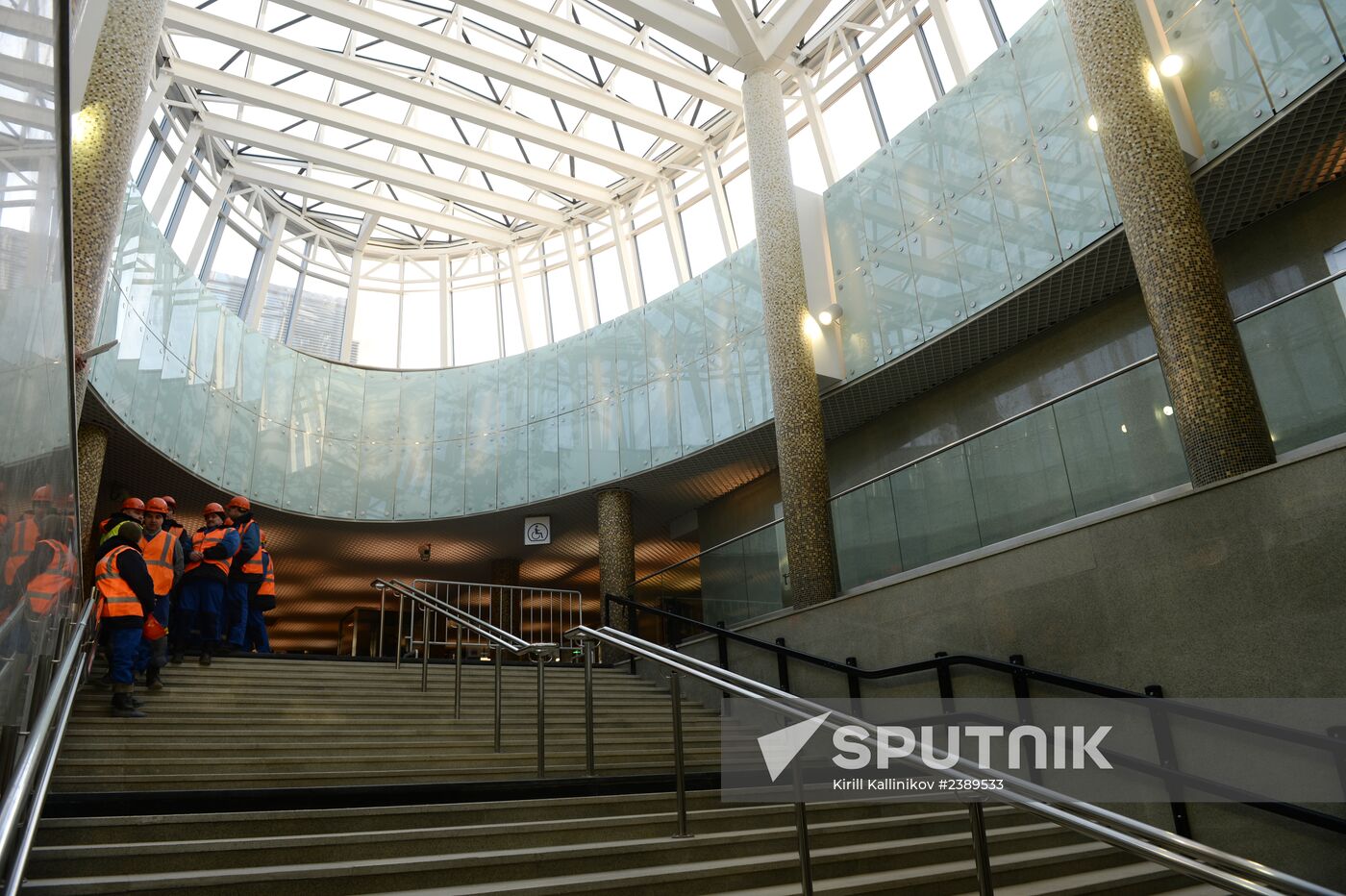 New metro stations, Lesoparkovaya and Bitsevsky Park