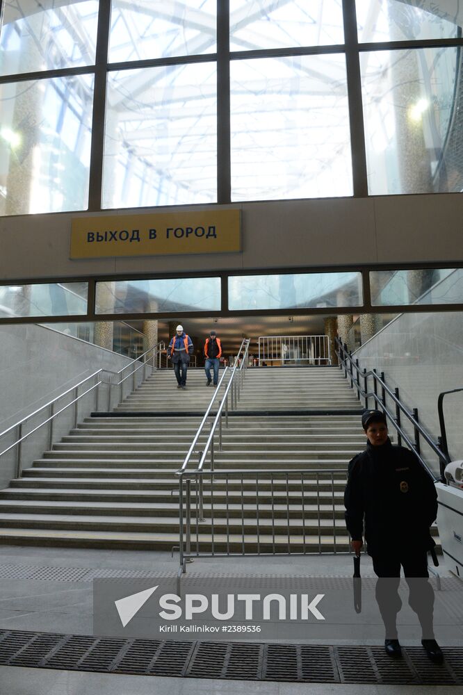 New metro stations, Lesoparkovaya and Bitsevsky Park
