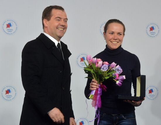 Dmitry Medvedev congratulates Sochi Olympic prize-winners