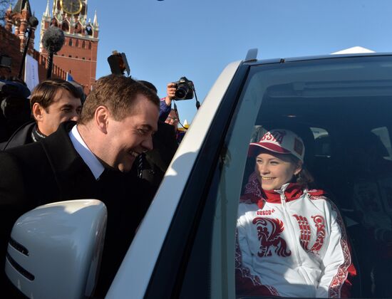 Dmitry Medvedev congratulates Sochi Olympic prize-winners