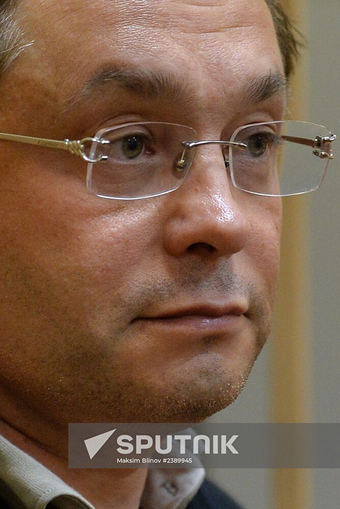 Court considers matter of former senator Gleb Fetisov's arrest