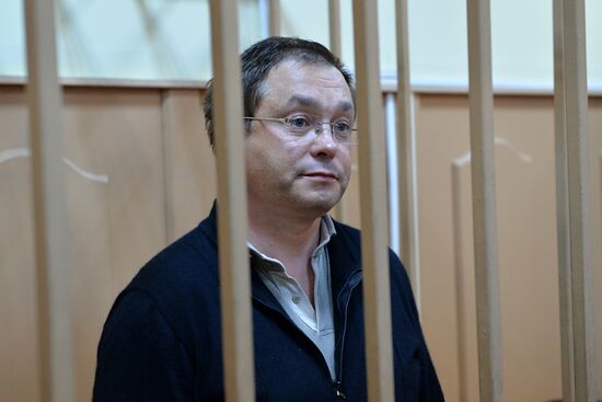 Court considers matter of former senator Gleb Fetisov's arrest