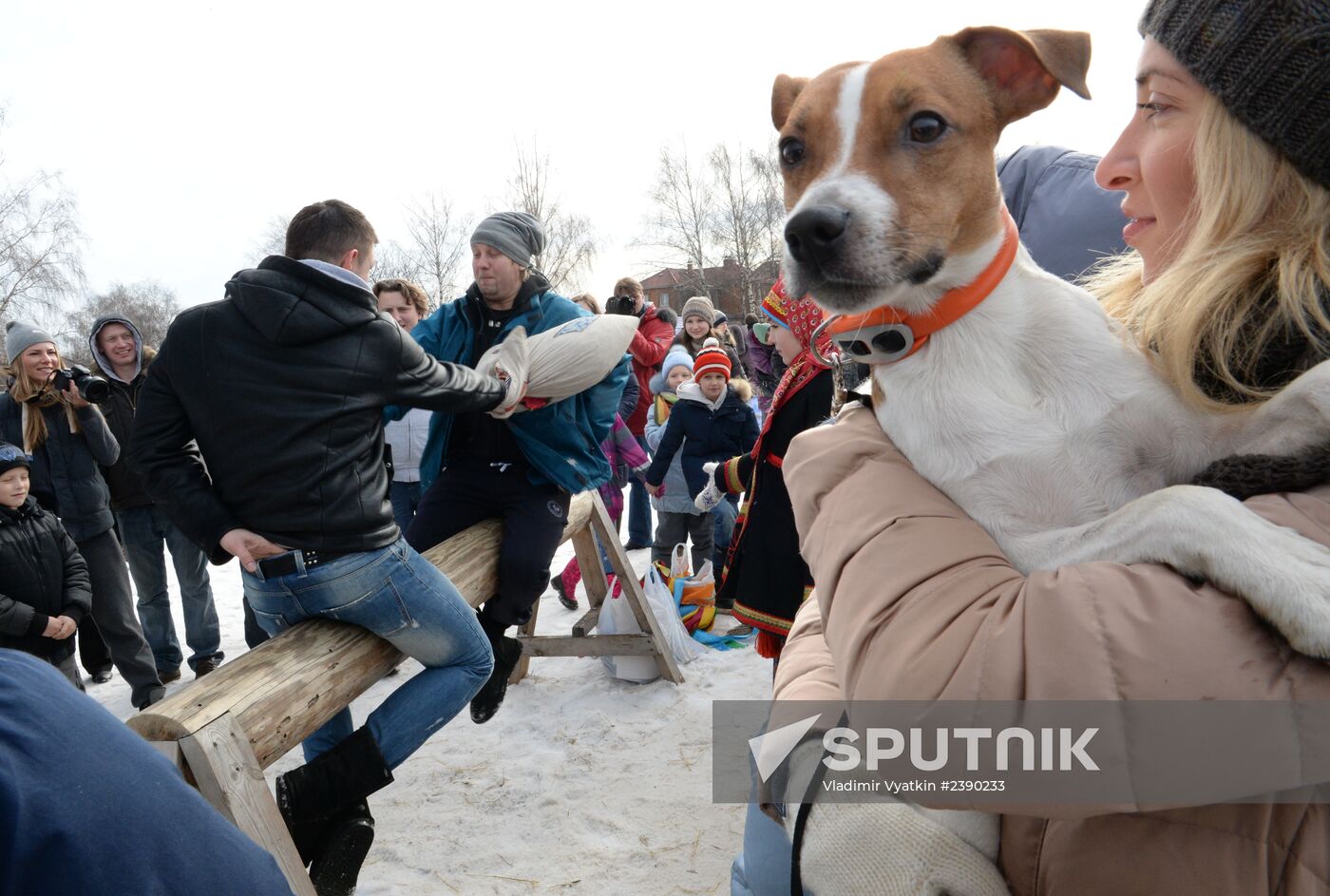 Seeing off Maslenitsa in Suzdal
